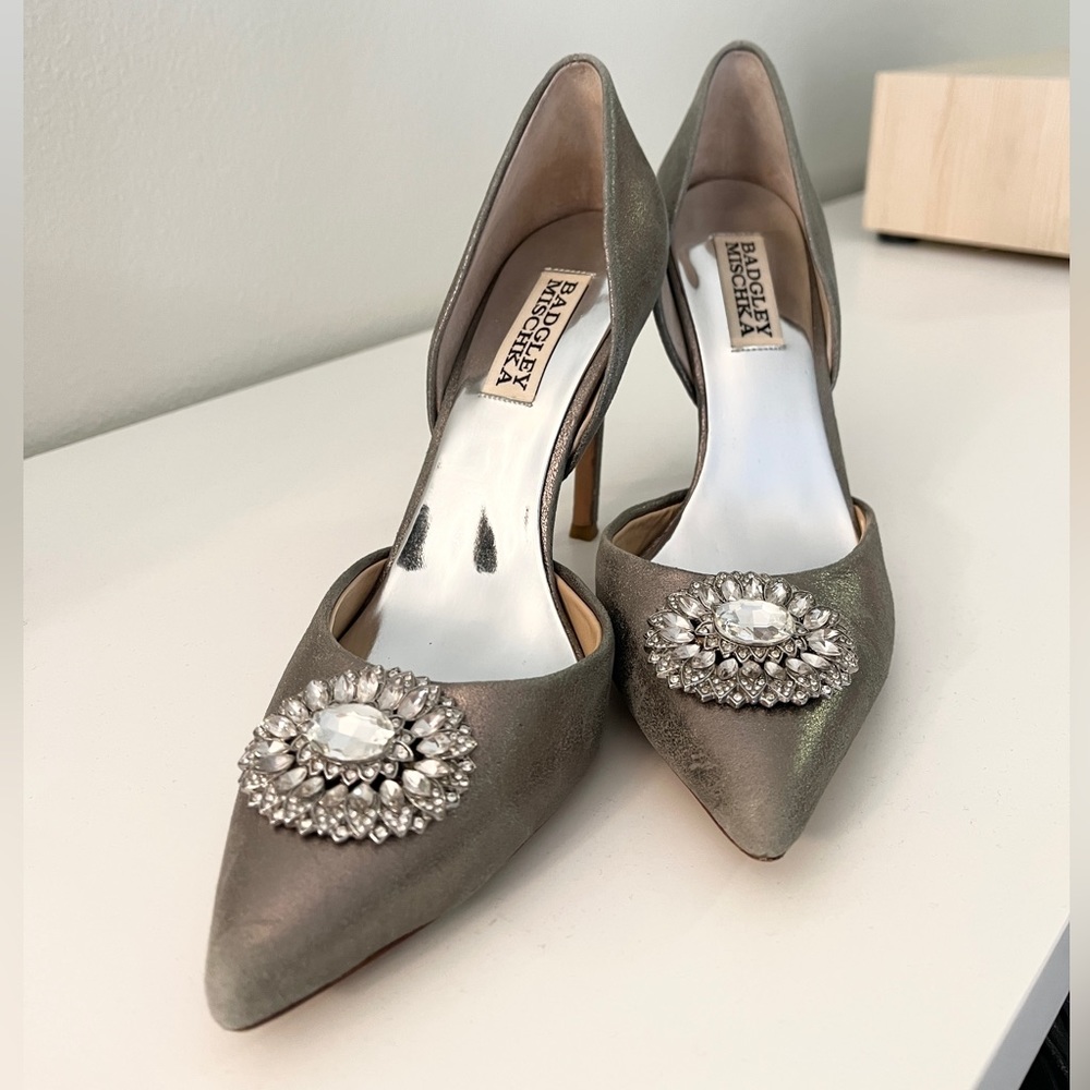 badgley mischka 4in heels